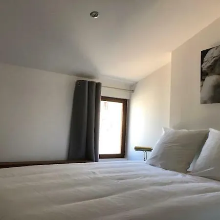 Avec Terrasse Panoramique Au Coeur De Apartament Nîmes