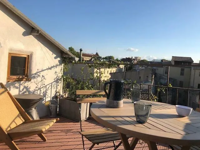 Avec Terrasse Panoramique Au Coeur De * Nimes