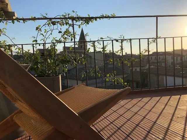 Apartament Avec Terrasse Panoramique Au Coeur De